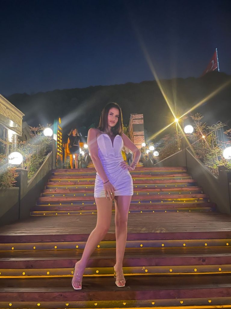 Ночной эскорт от Лара Ant-Models.ru