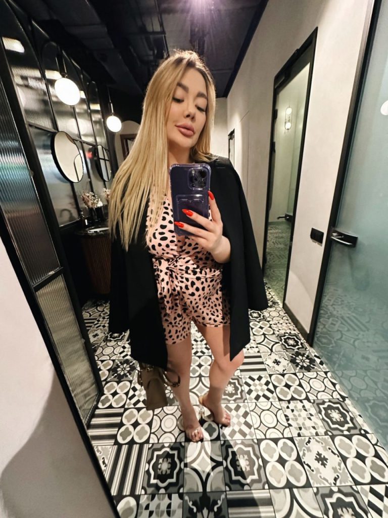 VIP эскорт от Оля в Питере