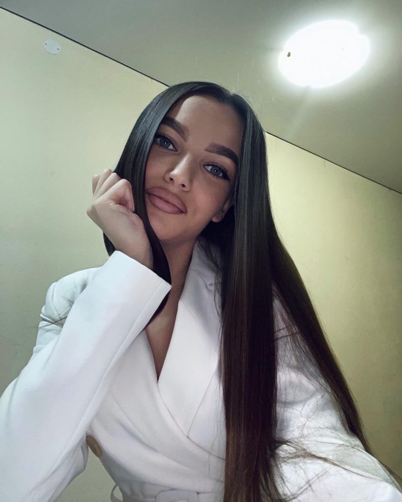 Ночной эскорт от Тая Питер