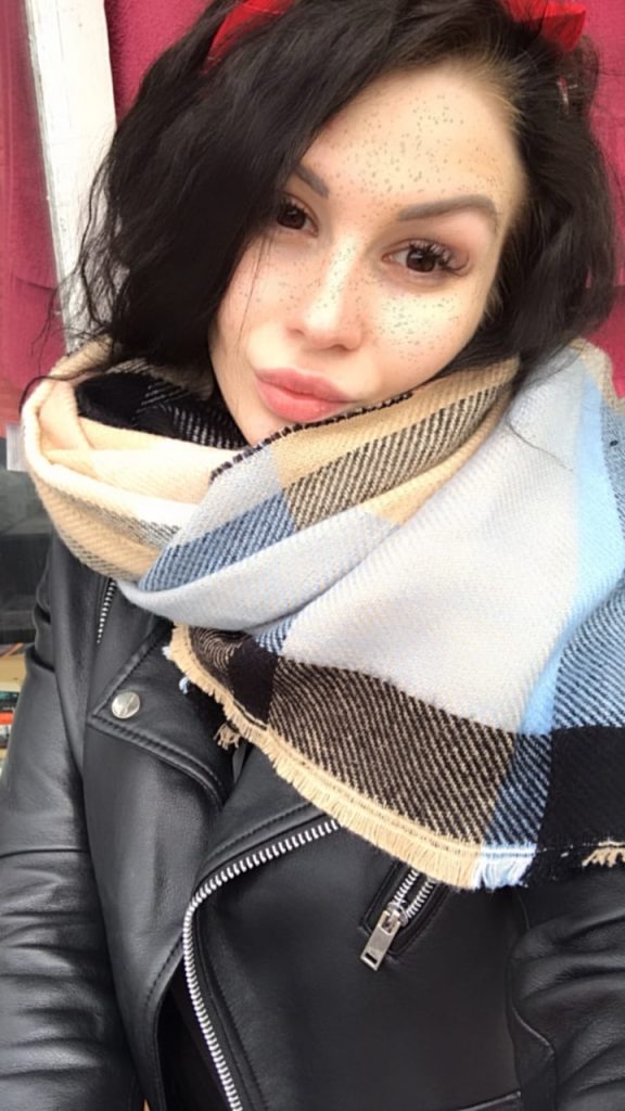 вип эскорт от  Лола в Питере